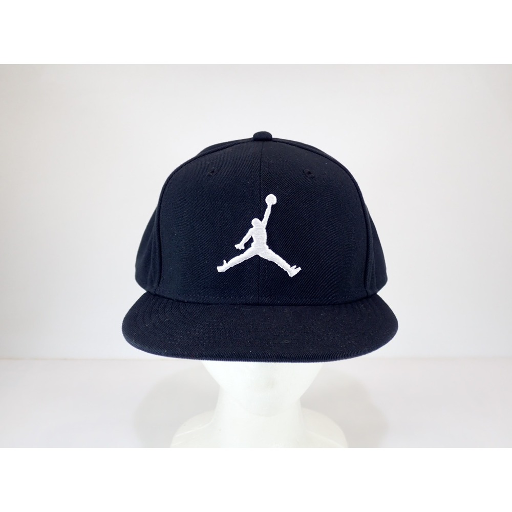 Nike Jordan Pro Jumpman Snapback Hat Black White Flat‎ Bill Cap M/L